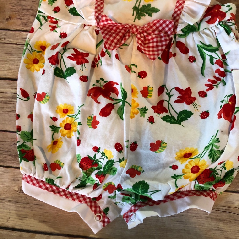 Vintage strawberry bubble - Picture 5 of 5